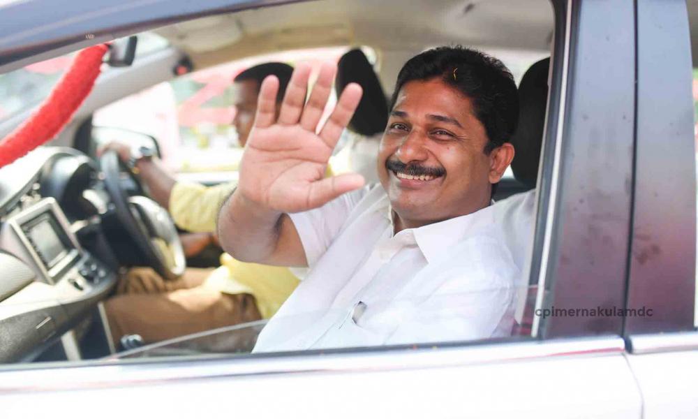 Swarag Raj ഒരു വര്ഗീയവാദിയുടെയും വോട്ട് തേടിയില്ലെന്ന് എം സ്വരാജ്; അനുഭവ ...