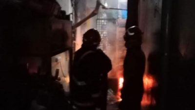 അടൂരില്‍ സൂപ്പര്‍ മാര്‍ക്കറ്റിന് തീപിടിച്ചു; ചരക്ക് വ്‌സതുക്കളും മറ്റും കത്തിനശിച്ചു