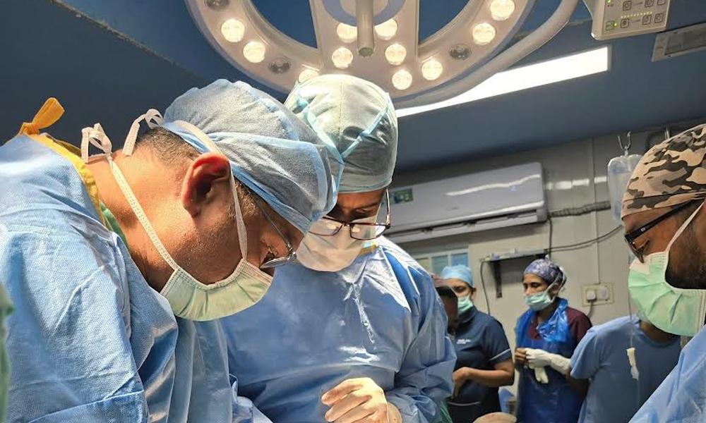 Suparma File Surgery അതിസങ്കീര്ണ ശസ്ത്രക്രിയയിലൂടെ ആദിവാസി യുവാവിന് പുതുജന്മം; അഭിമാനത്തോടെ ...