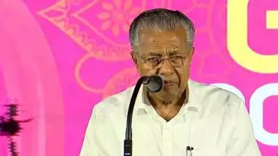 മതരാഷ്ട്രവാദത്തിനെതിരെ ഒരുമിച്ച് നീങ്ങാം; മുഖ്യമന്ത്രി പിണറായി വിജയന്‍