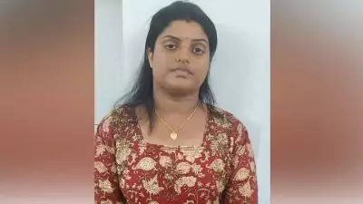 പ്രശ്‌ന പരിഹാരത്തിനായി പൂജാരിയുടെ വീട്ടിലെത്തിയ യുവതി ഭാര്യയുടെ ആഭരണങ്ങള്‍ കവര്‍ന്നു