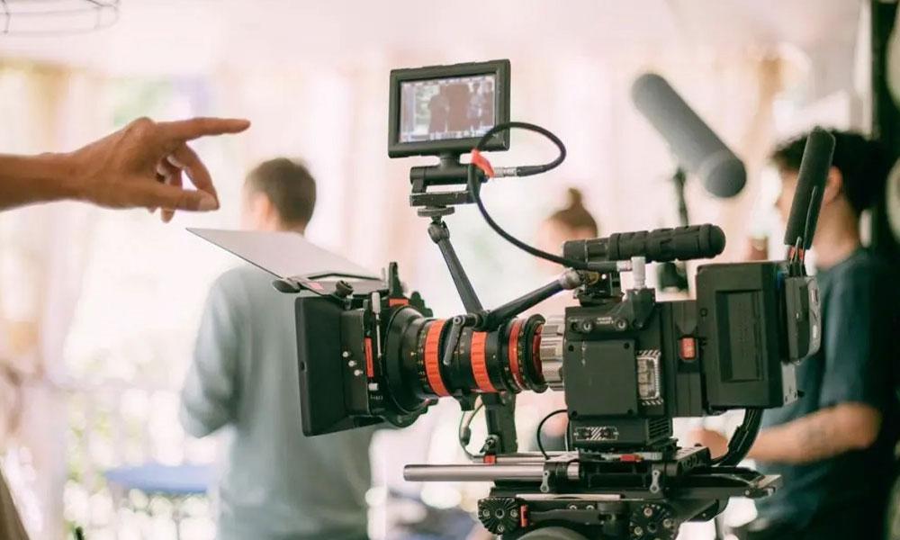 ക്യാമറ പഠിക്കാം, മീഡിയ അക്കാദമിയിൽ