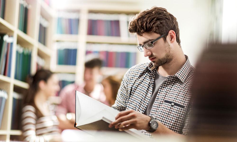 ഡിഫൻസിലാകാം എം ടെക്