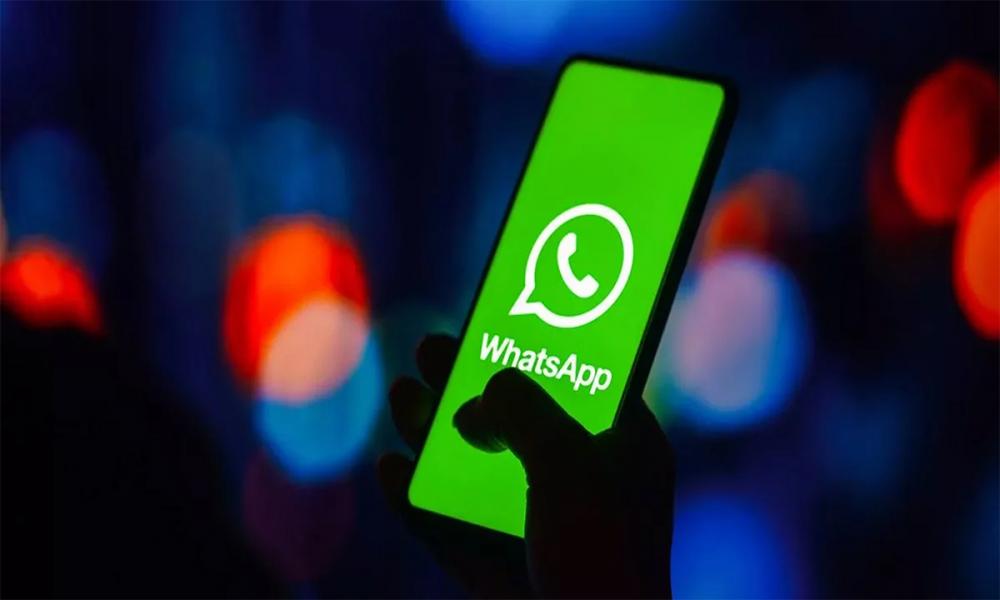വാട്സാപ്പിൽ ഫ്ലോട്ടിംഗ് നോട്ടിഫിക്കേഷൻ ഫീച്ചർ വരുന്നു; മൾട്ടി ടാസ്കിംഗ് ഇനി കൂടുതൽ എളുപ്പം