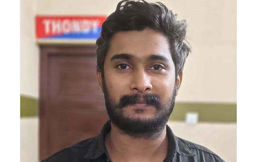 ജീവിത പങ്കാളിയെ വെട്ടി കൊലപ്പെടുത്തിയ പ്രതിക്ക് 25 വര്‍ഷം കഠിന തടവും 3.55......