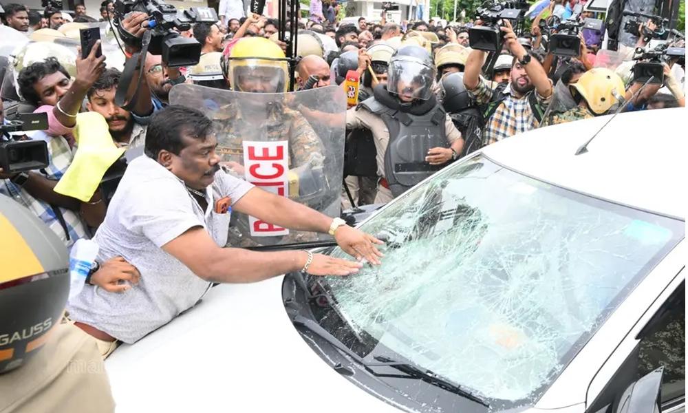 ഇഡി ആക്രമണ കേസ്; ഒൻപതാം പ്രതിയുടെ ജാമ്യം റദ്ദാക്കില്ലെന്ന് ഹൈക്കോടതി