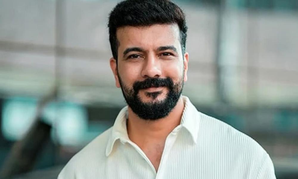 സിനിമാഭിനയവും സ്റ്റേജ് ഷോകളും ചെയ്യില്ല, ഇനിയുള്ള അഞ്ചു വര്‍ഷം പാലക്കാടിന് വേണ്ടി മാത്രം: രമേഷ് പിഷാരടി