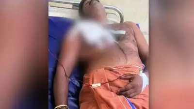 ചാത്തന്നൂരില്‍ ഫോട്ടോഗ്രാഫര്‍ക്കു കുത്തേറ്റു; രാഷ്ട്രീയമെന്നു ബി ജെ പി