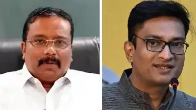 ഐ എ എസ് തലപ്പത്ത് വന്‍ അഴിച്ചുപണി; മാറ്റം 47 പേര്‍ക്ക്