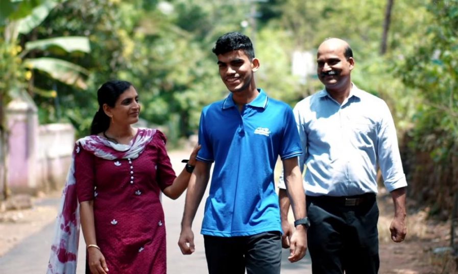 Roshan With parents