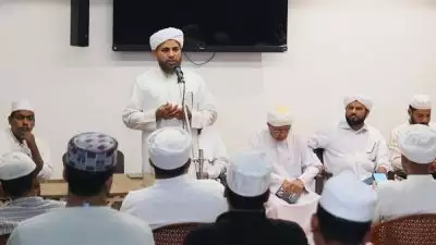 എസ് വൈ എസ് സംസ്ഥാന നേതൃ ക്യാമ്പ് നോളജ് സിറ്റിയില്‍;

സംഘാടക സമിതി രൂപവത്കരിച്ചു