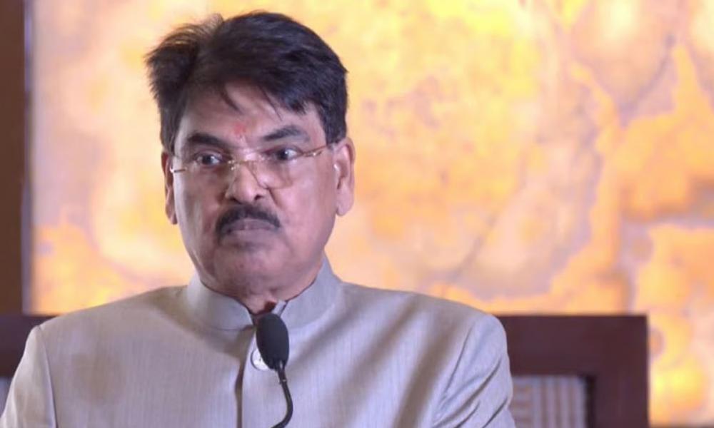 നൽസാർ തർക്കം: വിദ്യാർത്ഥികളോട് മാപ്പപേക്ഷിച്ച് ബാർ കൗൺസിൽ ചെയർമാൻ