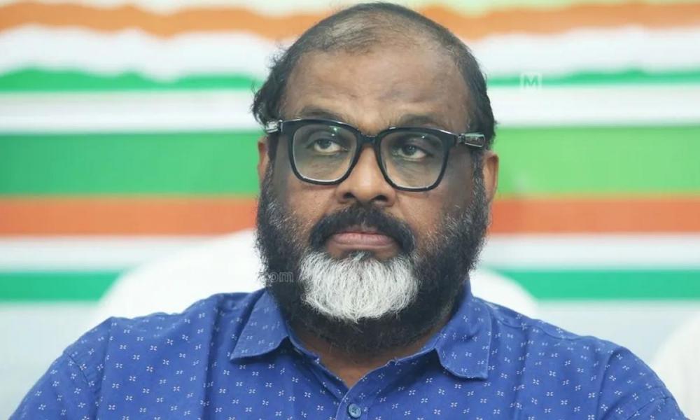 സ്ത്രീകളുടെ സൗജന്യ യാത്ര: വിവാദ പ്രസ്താവനയിൽ ഖേദം പ്രകടിപ്പിച്ച് മന്ത്രി സി പി ജോൺ