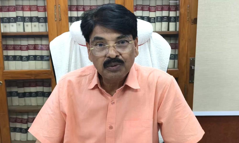 ബാർ കൗൺസിൽ അധ്യക്ഷനെതിരെ അഴിമതി ആരോപണം; രാജിവെക്കണമെന്ന് വൈസ് ചെയർമാൻ